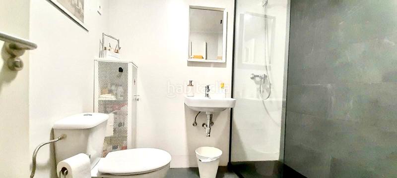 Foto 45ec6052-b290-4f6b-a1e4-913bdbf14c97. Piso en gimnasio kalea 10 piso con licencia turistica en Bilbao