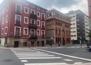 Business premise in Urazurrutia kalea 13. Negocio en marcha