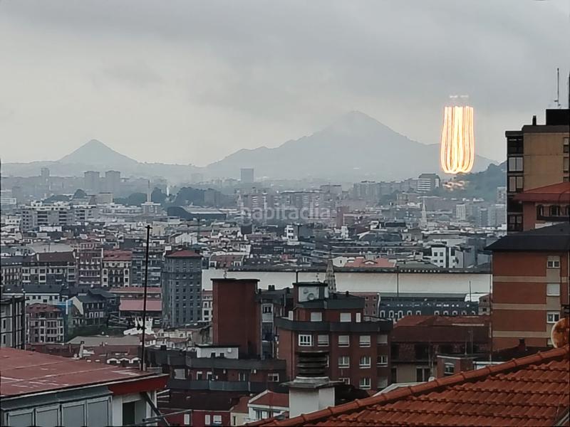 Foto b47a5ff4-d29a-448b-b33d-20b134f918a9. Appartamento con riscaldamento in Santutxu-Basarrate Bilbao