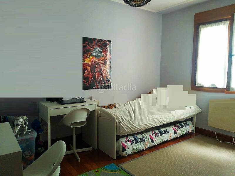 Foto 526f7756-bf88-43f3-9214-28b411171d3b. Flat with heating in Santutxu-Basarrate Bilbao