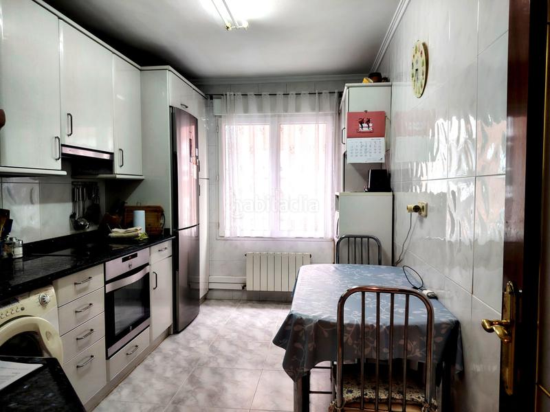 Foto 07f5f971-d09e-4102-bd45-571722bce88a. Piso venta de piso en exclusiva en santutxu en Begoña Bilbao