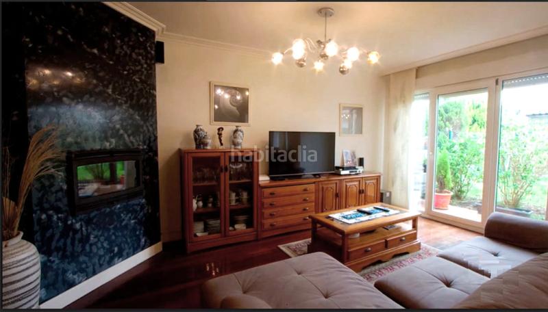 Foto 348be3ad-101b-4770-8648-fc29b98f0829. Chalet  bifamiliar en las carreras en Abanto y Ciérvana / Abanto Zierbena