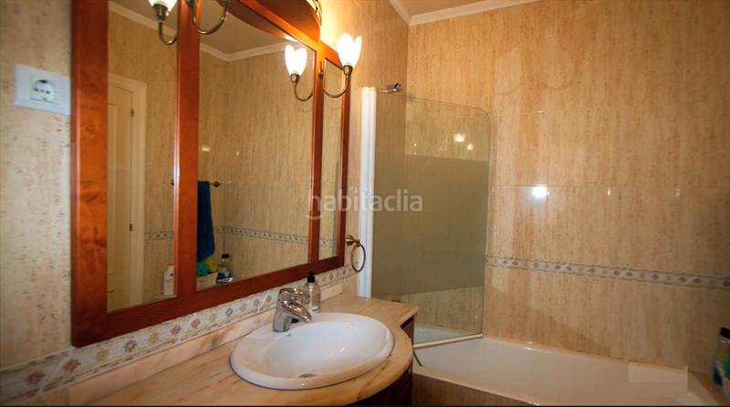 Foto 4ee52b60-9302-4091-930e-c578aca33dfc. Chalet  bifamiliar en las carreras en Abanto y Ciérvana / Abanto Zierbena