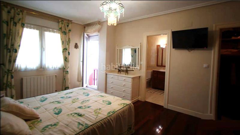 Foto 6e6f846c-970f-4066-b4e8-755f314e8487. Chalet  bifamiliar en las carreras en Abanto y Ciérvana / Abanto Zierbena