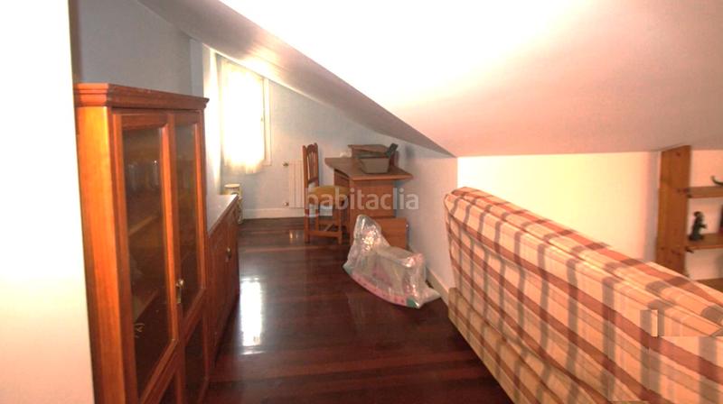 Foto 77b418b4-bcde-454c-8cb0-a05ee40f40f4. Chalet  bifamiliar en las carreras en Abanto y Ciérvana / Abanto Zierbena