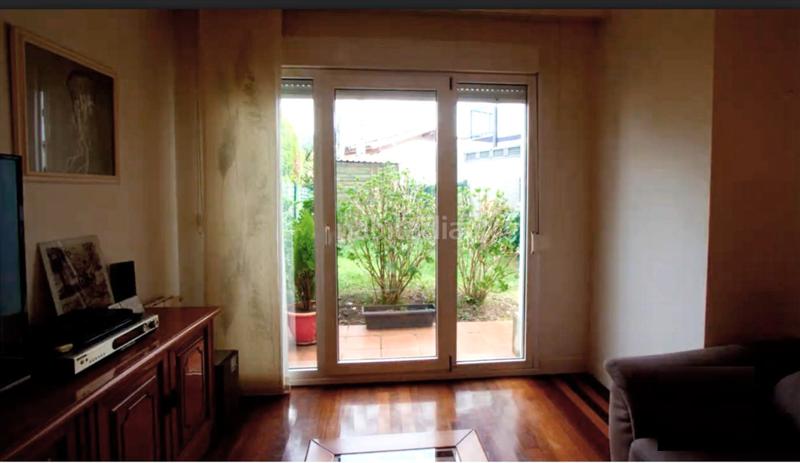 Foto cac3cffb-366a-4284-8c30-ee1b751c5738. Chalet  bifamiliar en las carreras en Abanto y Ciérvana / Abanto Zierbena