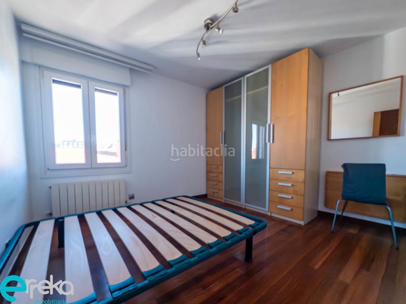 Foto 47d21c3c-2417-4f44-ad0b-380f8399ec1f. Appartamento con riscaldamento in San Adrián Bilbao