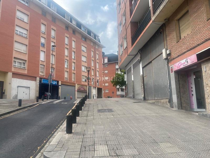 Foto 9aea3062-4717-4f00-b439-dcbfe6fd8fe5. Autoparkplatz in kontzezio zeharkalea 12a in Zabala Bilbao