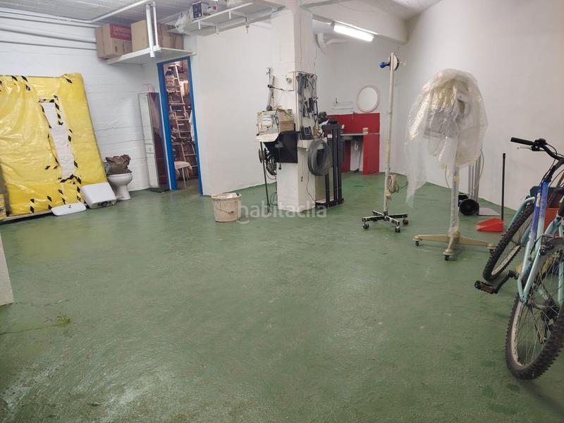 Foto cd4f0310-1703-48b9-9640-b65a9d687c09. Autoparkplatz in Santutxu-Basarrate Bilbao