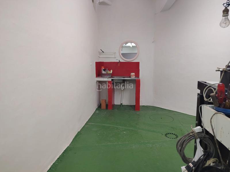 Foto f13717a1-ca7f-4ea5-81ae-cda49dd92636. Autoparkplatz in Santutxu-Basarrate Bilbao