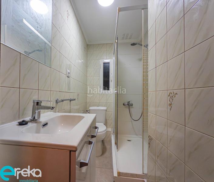 Foto 058a7e65-8e52-4984-b487-97b02ebe76c2. Etagenwohnung in La Peña Bilbao