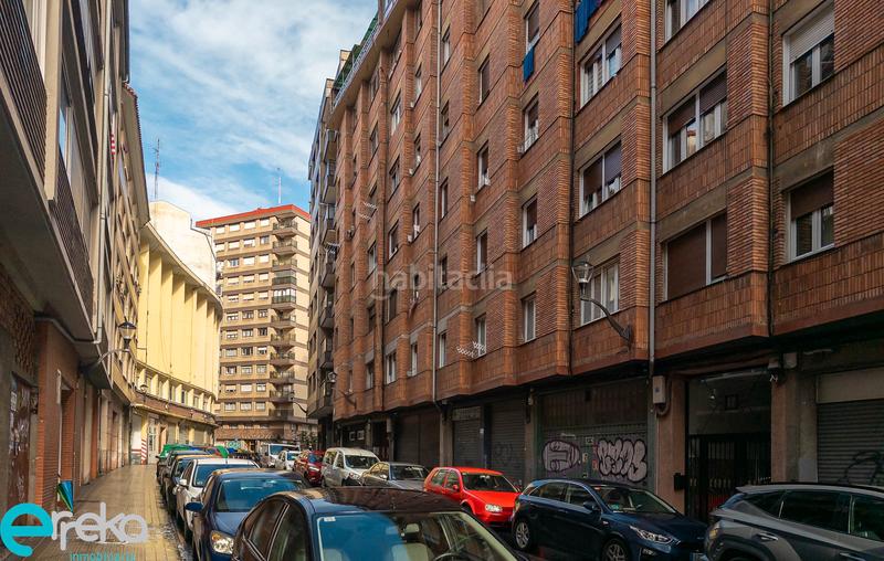 Foto 4e57e515-0722-41b7-bfa0-6f96c17e96d2. Etagenwohnung in La Peña Bilbao