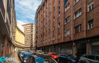 Pis a Zamakola Kalea