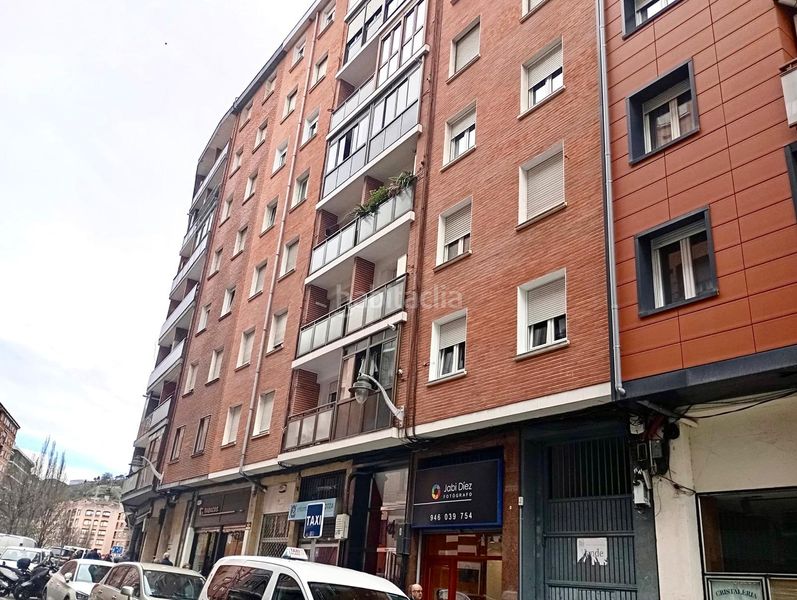 Foto bff9271f-2a6c-49eb-ba8a-cbd0cafcb65f. Pis a untziola kalea 8 a Zorrotza Bilbao