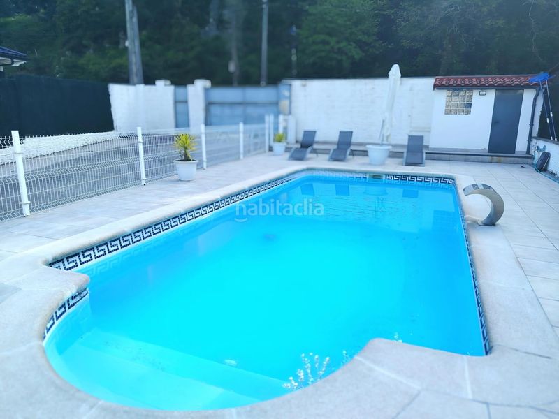 Foto ac5c0736-fe28-49fc-9d5d-e9d6480210ce. Xalet amb xemeneia aparcament piscina a Samano Castro - Urdiales