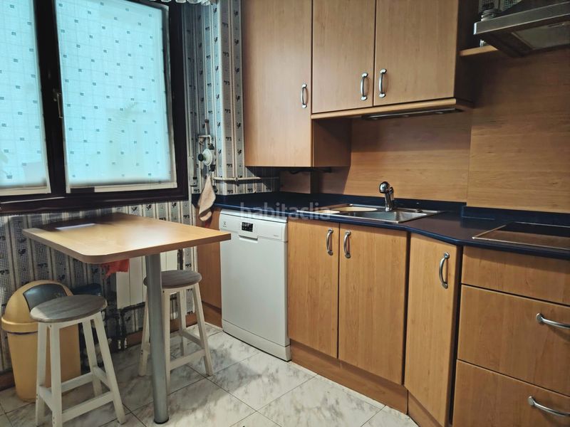 Foto de1d003c-5a7f-42f3-8abd-f35845dea595. Dúplex venta de piso en Centro Urbano-Hirigunea Leioa