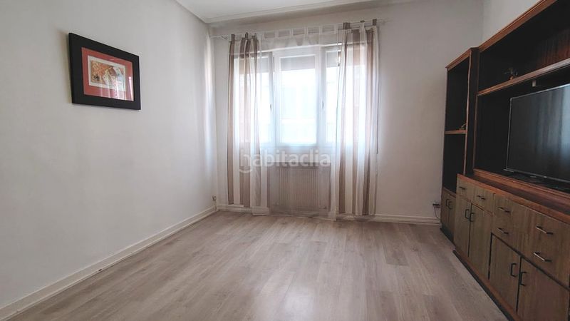 Foto 0d131843-a2fd-40f9-b4b8-43f7e02b083f. Piso en Atxuri Bilbao