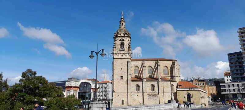 Foto ec9a586a-dac5-4dc5-9c1d-5ee9a6fc4a8a. Pis amb calefacció a Casco Viejo Bilbao