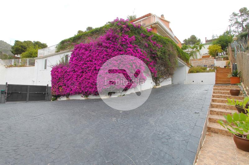 Foto f41d27f4-f48a-450f-b3f3-51e3df8c56dc. Casa amb calefacció aparcament piscina a El Poal Castelldefels