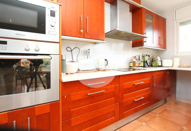 Foto 356422f4-62bb-4246-a792-a2aa7481f369. House with heating parking pool in El Poal Castelldefels