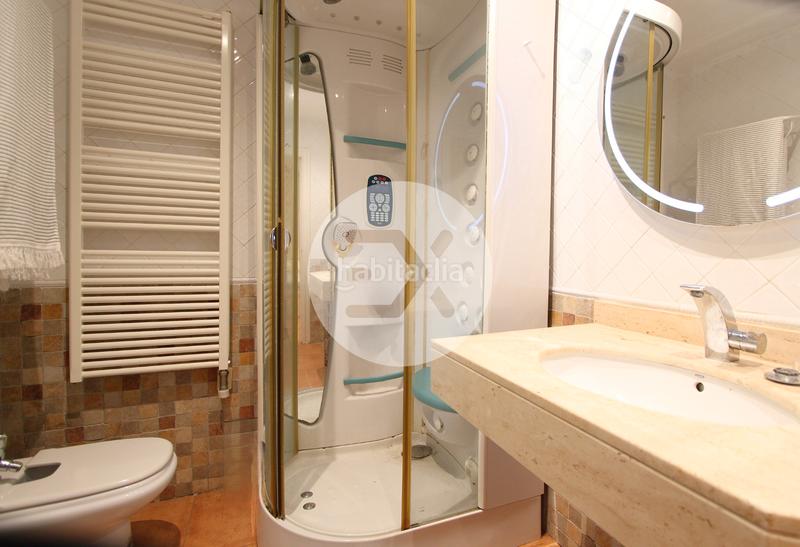 Foto 5c8ad805-1e5f-4f6d-8629-c5d323316fb6. House with heating parking pool in El Poal Castelldefels