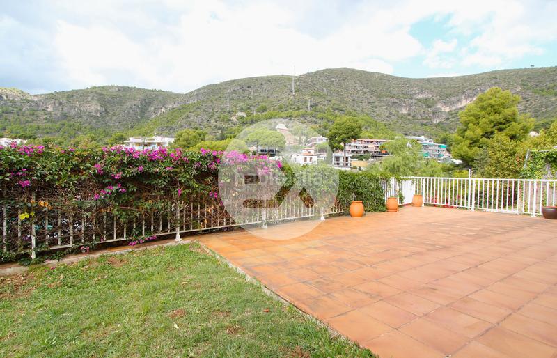 Foto 7440ffc1-55d0-4328-a45c-903a3fd271d3. House with heating parking pool in El Poal Castelldefels