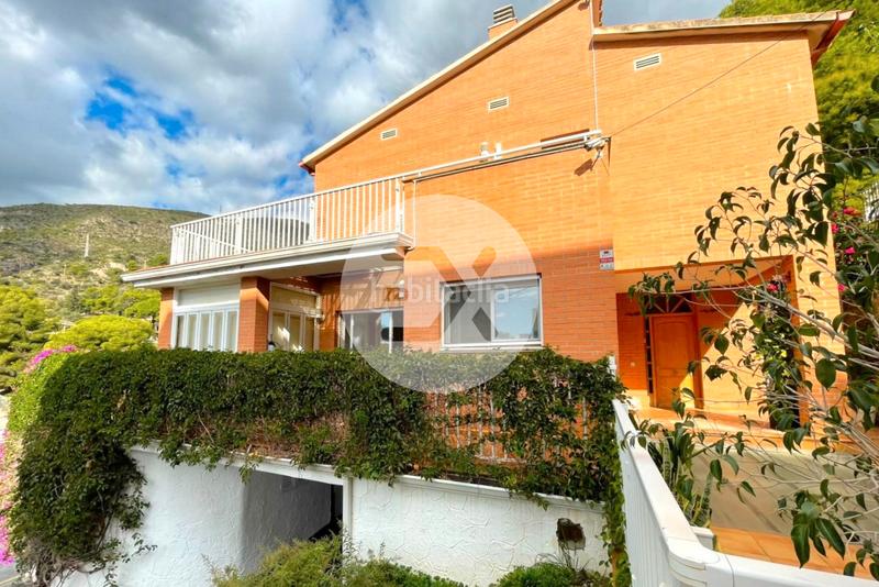 Foto a3f8d481-856b-4376-a7e3-cde79e7a667a. House with heating parking pool in El Poal Castelldefels