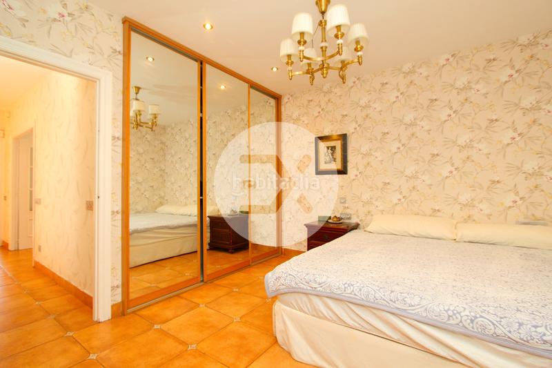 Foto cacb45a8-8a6b-40ba-8627-51eaef2f0387. House with heating parking pool in El Poal Castelldefels