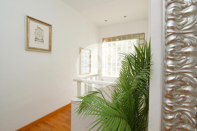 Foto da7f6df6-b250-4f05-a1ae-255cd2c5a93a. House with heating parking pool in El Poal Castelldefels