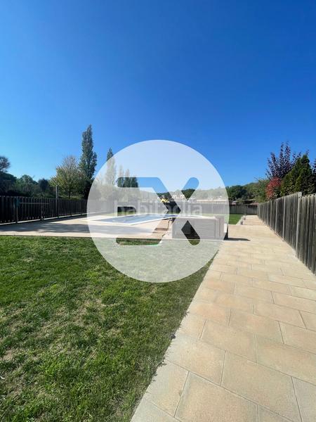 Foto a615f07d-3d8a-46af-bb3b-29894b39e86c. Alquiler piso  de obra nueva de alquiler en Begues