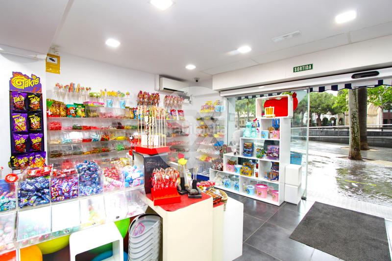 Foto 1ffd0e82-edaa-4510-af58-5550461d9112. Trapasso locale commerciale in Centre Castelldefels