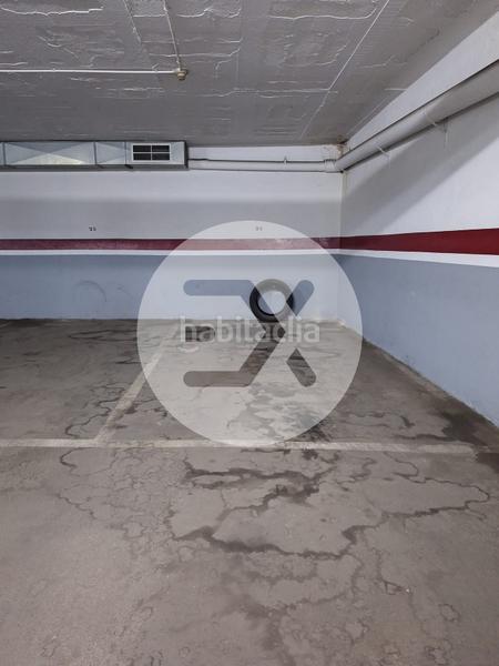 Foto 951f5056-811b-4a8b-b138-2bd4d58abfc3. Aparcament cotxe a Castell-Poble Vell Castelldefels