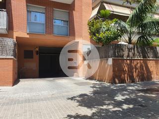 Autoparkplatz  Carrer de l'església. Plaza de parking en venta