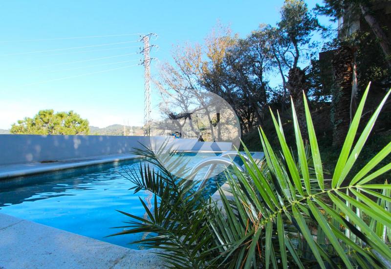 Foto 498c1bcb-90b3-4d3c-ac5e-9677c099d84f. Terreno residencial en La Miranda Esplugues de Llobregat