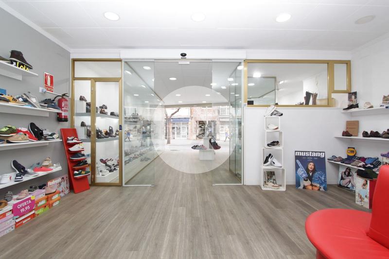 Foto f9d4ada6-4209-4cc1-9c77-eb9c0fdca554. Alquiler local comercial en Centre Castelldefels
