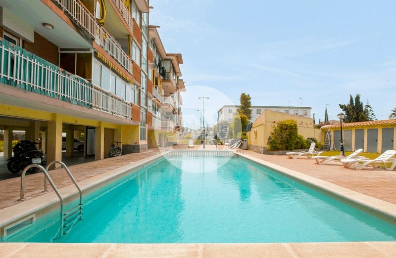 Foto 25dffcef-ad02-4dab-b634-9ace57531797. Pis amb calefacció aparcament piscina a Can Bou Castelldefels