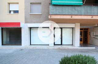Business premise  Rambla de pompeu fabra. Local en venta en gavá