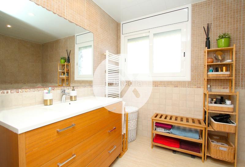Foto 083cff04-abe1-4042-8a2c-f228e0741004. Piso  en venta en montemar en Montmar Castelldefels