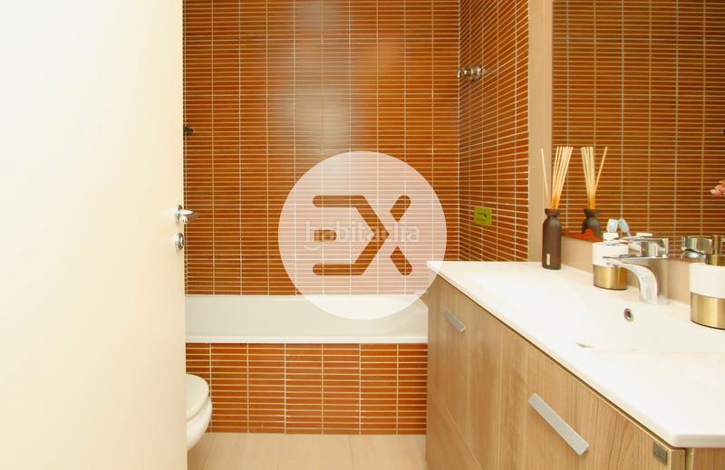 Foto d495294e-9a8d-4a74-b7f3-b0c33fed959e. Piso  en venta en montemar en Montmar Castelldefels