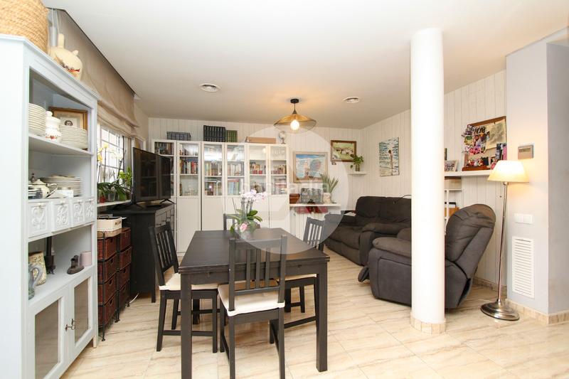 Foto 2b96ef3c-b126-4fab-ba15-38c86c2e656e. Piso  en venta en Centre en Centre Castelldefels