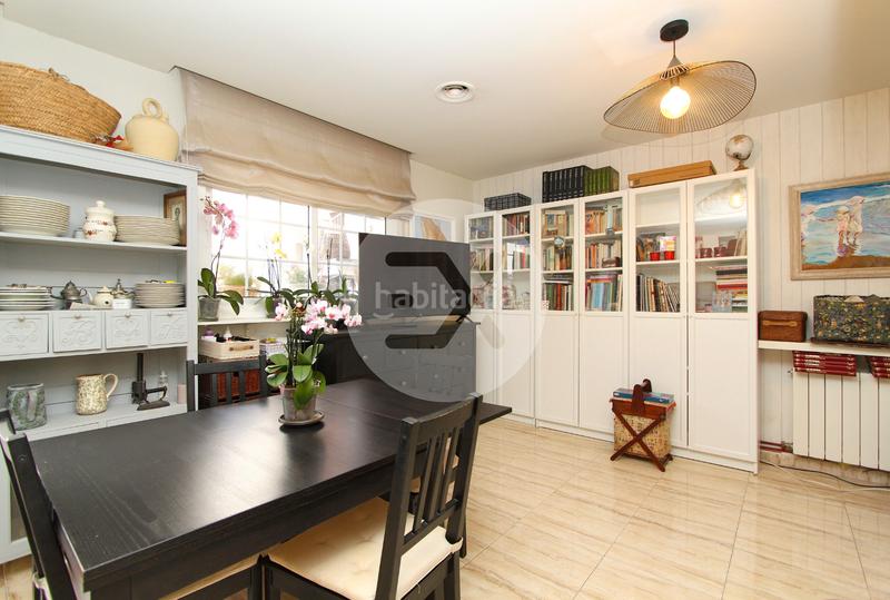Foto 998760a7-89a3-4fc0-bd16-09186ff0983a. Piso  en venta en Centre en Centre Castelldefels