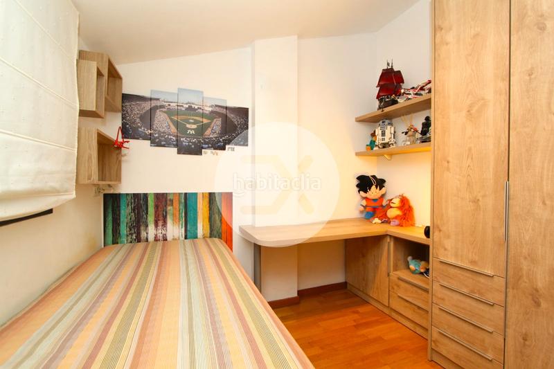 Foto 03ae94c5-5465-4090-af27-0d42b95150ab. Dúplex duplex en venta en Centre en Centre Castelldefels