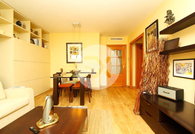 Foto 496f979c-c56c-499d-918b-e1ac0bfa60cd. Dúplex duplex en venta en Centre en Centre Castelldefels