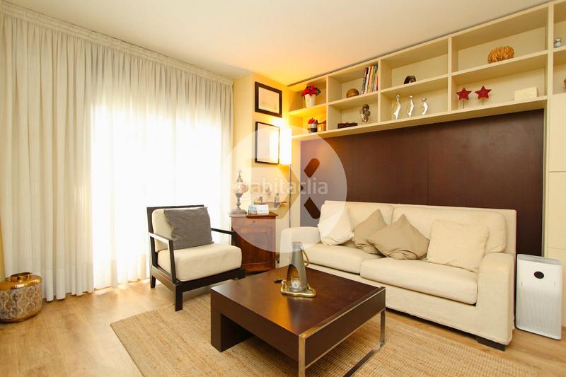 Foto 629f322e-9af0-4f7f-91d9-23a32ef88e09. Dúplex duplex en venta en Centre en Centre Castelldefels