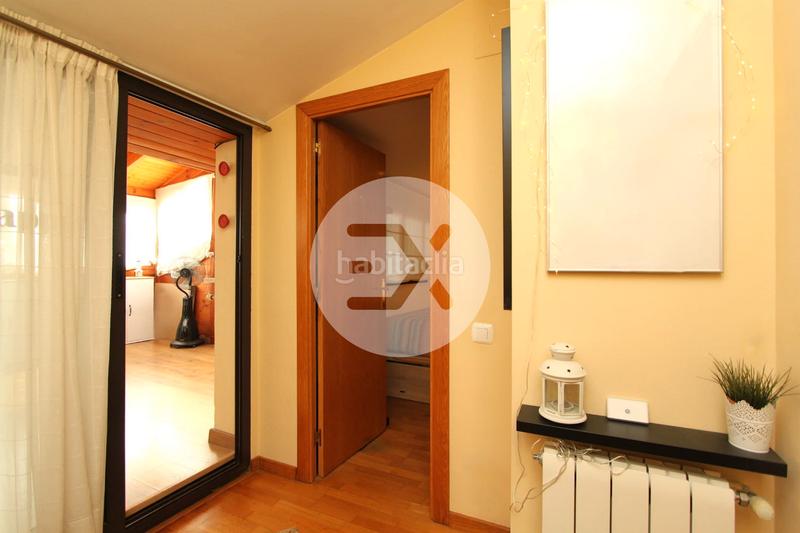 Foto b96c8128-ee10-4727-83d8-e756d3c785fb. Dúplex duplex en venta en Centre en Centre Castelldefels