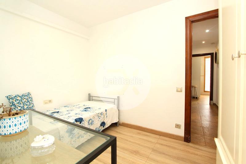 Foto 16f552c0-e3bd-4427-bdb6-5cb9a49b4604. Casa  en venta en Torrent Ballester Viladecans