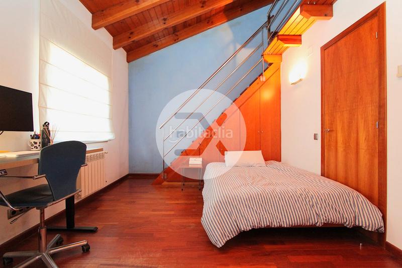 Foto 3ace2255-a3ee-4c25-bba4-d89d71f74a27. Haus mit parking in Montmar Castelldefels