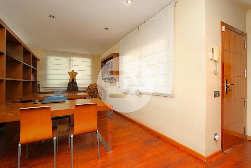 Foto d4f4c803-a321-4230-ab72-1c2a44e45c1f. House with parking in Montmar Castelldefels