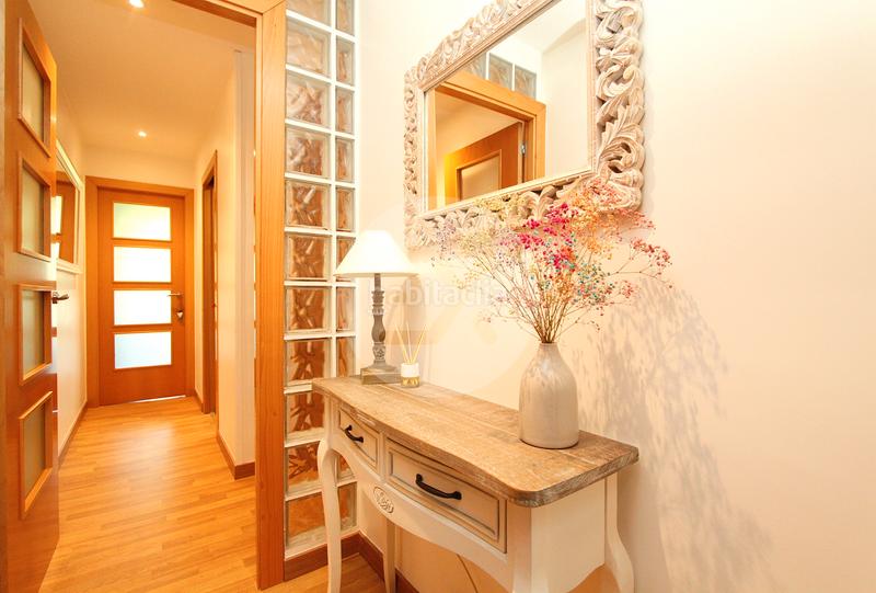 Foto 1680c46b-2865-484d-8631-f79a0573e934. Appartement avec chauffage dans Centre Castelldefels