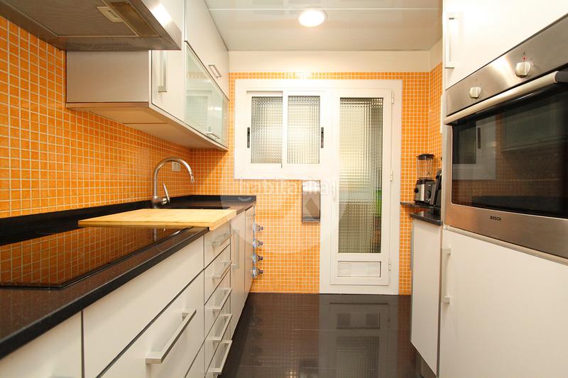 Foto 9128b776-d03b-4e63-814d-a09b46c475b2. Appartement avec chauffage dans Centre Castelldefels